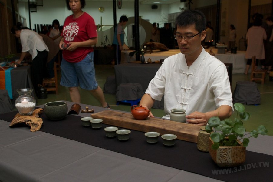 2011百年茶戲人間